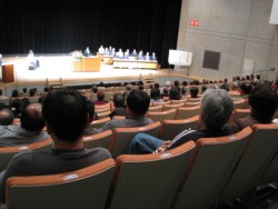 ���N���Ȃǂ��J����A�O���킪�{�i�����Ă���