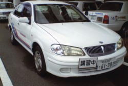 �R��v�𑕒������G�R�h���C�u���K��