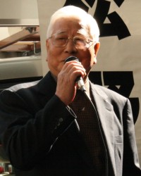 �����������a���@�����F�{������c��