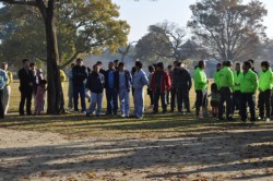 �����͖�P�Q�O�l���Q��