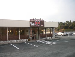 ���c3���ڂɃI�[�v�������u���؂̍L���@���c�X�v