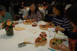 �F�{�s�̃z�e���F�{�e���T�ŊJ�Â��ꂽ�u���n�}�O���ٓ��v�̑I�l��ɎQ�������H����I���