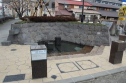 �������ɂ���e���{�݁u�鉺���̐��v