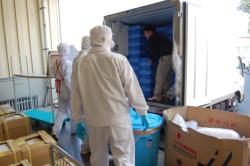 �R��H���̐H�ނ��Ŗˋ@�A���Ȃǂ��������