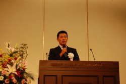 �C�`���[�I��̐ꑮ�Ō�����Ȃǂ𖱂߁u�C�`���[�̗��l�v�ƌĂ΂ꂽ�����K���m�o�n�@�l�x�[�X�{�[���X�s���b�c������