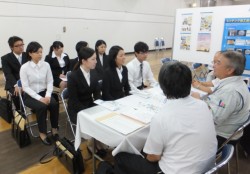 �A�E������I�Ղ��}�����w����͐^���ȕ\��