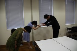 �����P�c�̂ɎЉ���������𑡒悷�鎅���슰���L�����r�[���}�[�P�e�B���O���F�{�x�В�