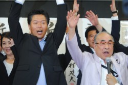 �F�{�I����ł̏����I���m���ƂȂ�A�I�Ε��{�����𖱂߂�����Д����c�̔����Ŗ��ΎO������n�ꎁ�i�����j�B���͂P�V���Ԃ̑I������x���������q�v�l