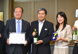 �W���Q�O���ɒ琳���В���������K��A�����m���ɕ\�h�K�₵���B�������В��A������v�m���A�珃�q�ꖱ