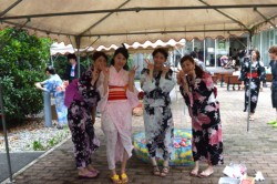 ���w���̂��鍕����L�����p�X�ł͗l�X�Ȗ͋[�X������A���ߎp�̊w�������œ������