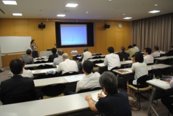 �����͕s���Y�֌W�҂Ȃǖ�S�O�l���Q��