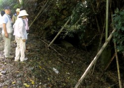 �@�ܖ��΍a�̈�\�����w�����a�c���B��R������ʂ����u詓��v�Q�R�����A����ƕ��ǐ�̐����@��ʂ����u�ꐅ���v�Q����������