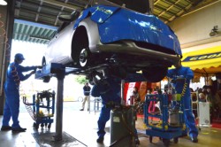 �e�N�j�J���X�^�b�t3�l���`�[����g��Ő����ɓ�����