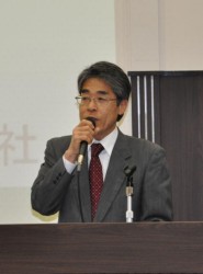 ��~��q�Z����Z�x���@�\���B�x�X��