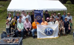 �Q�������q�ǂ��B�ƃL���j�X�����o�[