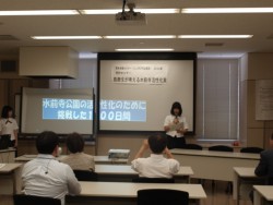 ���O���������Ăɂ��Ęb������