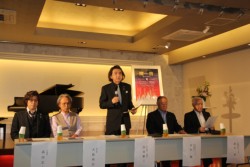 �P�A	�����琺�y�Ƃ̍��c���l���i�������y��w�u�t�A�������j�A���o�Ƃ̑哇���u��������q�������A�o�c�h�O��A�I�y���u���J�v�����������N�l��\���b�l�̖{�����F�{�o�ϓ��F���\�����A�X�{�F�F�{���M�p���ɉ