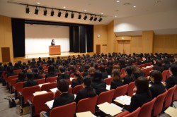 ��i���L�����p�X�ŊJ�Â��ꂽ�u�ċG�L�����A�K�C�_���X�v