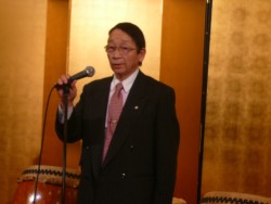 ���ݕ}���̐��_�őg�����W�ɓw�߂����ƌ��c�K������