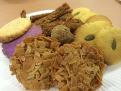 ��N�x�A���v���W�F�N�g�����{�����ۂɔ̔������u�_�َq�v