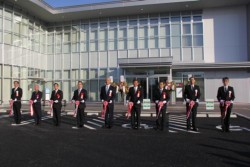 �b�㗲������A������������s���A���؊�ꔪ�㏤�H��c����A���L����\�����ꖱ���s������ɂ��e�[�v�J�b�g