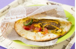 ���X�̃I�X�X���́h�g���e�B�������h