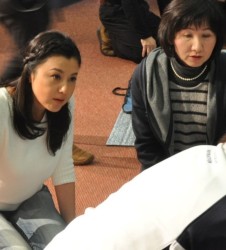 �Q���҂ɍ������ċ~�}�@���w�ԓ����I������