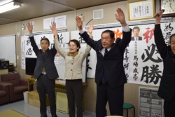 �ߑO�O���Q�T������A���揬�R�Q���ڂ̎������Ŏx���҂�Ɩ��΂��閞�i�������i66�΁j�B�n���������Z��Ȃǂ𒆐S�Ɏx�����g�債�A���ӍZ��ɂ��Z���B�W�R�W�U�[�̍ő����[�œ���g�b�v������S�I���ʂ������B