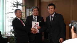 �ژ^����Ɏʐ^�ɂ����܂鍶���猊���A�����m���A����В�