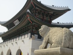 �\�E�����ʎs���S���ɂ��������ƃw�`�i�\�E���̃V���{���L�����N�^�[�j��