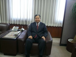 �C���^�r���[�ɉ������В�