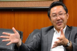 �����w�Z�@�l�F�{������w�̔����p���w��