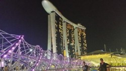 �}���[�i�E�x�C�E�T���Y�̖�i