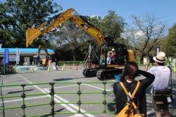 �Q���ԂŖ�Q��l���Q���������ݎY�Ƃ̂o�q�C�x���g�B������Â��A�����݋Ƌ���^�c���͂���