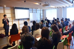 ����1���ڂ̖�����c���ŊJ�Â����F�{�Z�J�Z�L�O�u����