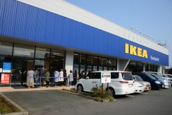 ����57���ʏ̓��o�C�p�X�����A��B�����ԓ��F�{�C���^�[�쑤�̓X��