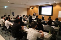 ����w���������i�K�C�_���X�u�������O�΍��ҁv�ɕ�������Q����