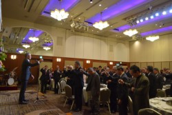 �����͊֌W�҂��P�T�O�l���Q��