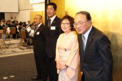 �����Ҏ҂��o�}���������В��i�E�j�ƓW�q�v�l��