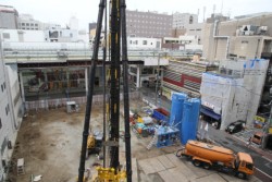 �W���ɒ��H���������V�s�X�X�O�̃x�b�Z���z�e���J���̏o�X�n�i�~�n�ʐςP�R�U�P�u�j�B���z�e���͕������̇��v���U�G�X�e�[�g�����݂���r���ɓ�������