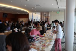 ���H�i�͌^���g���ē����̐H������f�f����Q���҂�