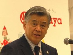 �u�F�{�̂��ׂĂ̎q���������K���ȃN���X�}�X�ƋP�������V�N���}������悤�Ɂv�Ƙb���v��В�