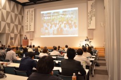 �P�Q�W�l�����ꂵ���s�����J�u��