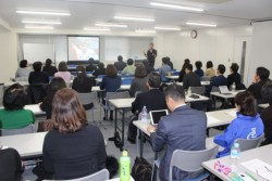 ������P�O�O�l���Q�������~�G�׋���