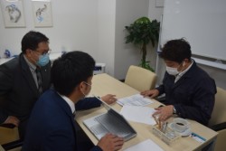 ���Ў������ōs�����������k��