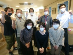 �{�����e�B�A�ɖK�ꂽ�j������B���R�V�Y�Z��В��A�y�i�A�h���[����A�c�K�����c�č����A�i���������[�X���