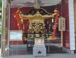 �C�����I���A���Ă̑s�킳���h������V�_�`