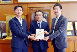 ���`���Z���i�E�j�ɖژ^����n�����剪�В��i�����j�ƋS�ˎx�X��