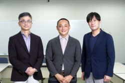 ����Ƀv���O�����E�R�[�f�B�l�[�^�[