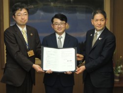 ���菑����ɂ��鍶����ؑ��h���m���A�N��В��A���������v�钬��